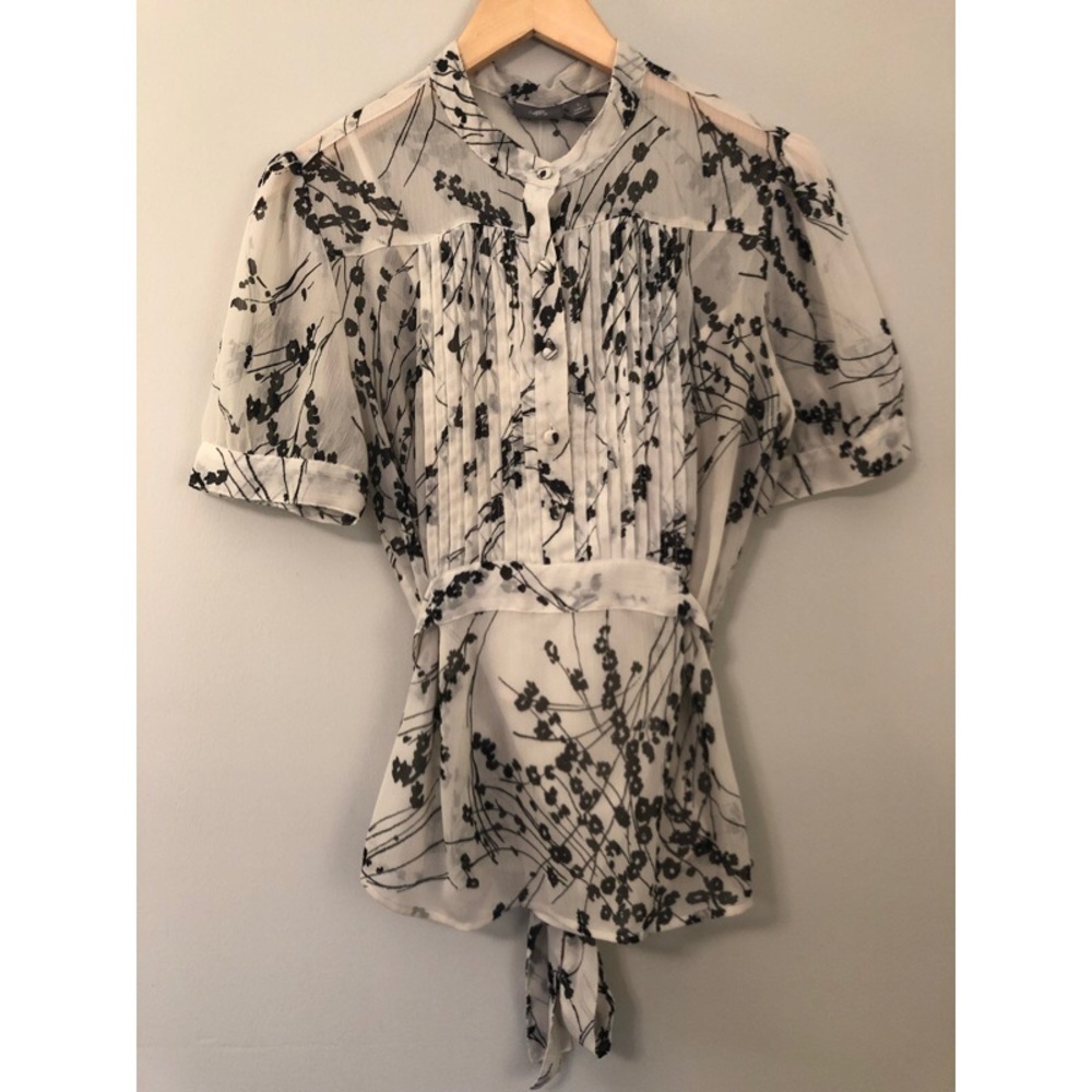 White/Black Floral Apt. 9 Blouse